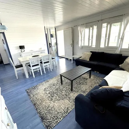 Spacieux A 200m De La Avec Terrasse Et Parking - 8 Couchages - Fr-1-784-21