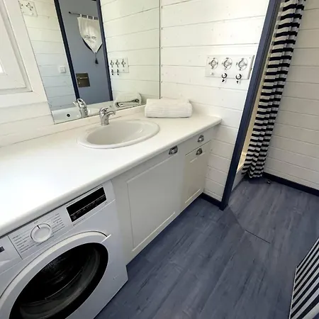 Spacieux A 200m De La Avec Terrasse Et Parking - 8 Couchages - Fr-1-784-21 Alpehytte Gruissan