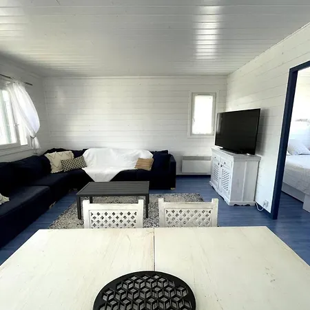 Spacieux A 200m De La Avec Terrasse Et Parking - 8 Couchages - Fr-1-784-21 * Gruissan
